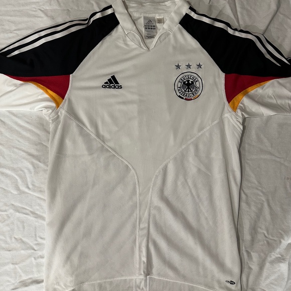 Germany 2004/05 Home Soccer Jersey - Picture 3 of 5